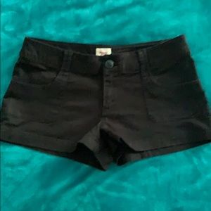 Juniors short shorts
